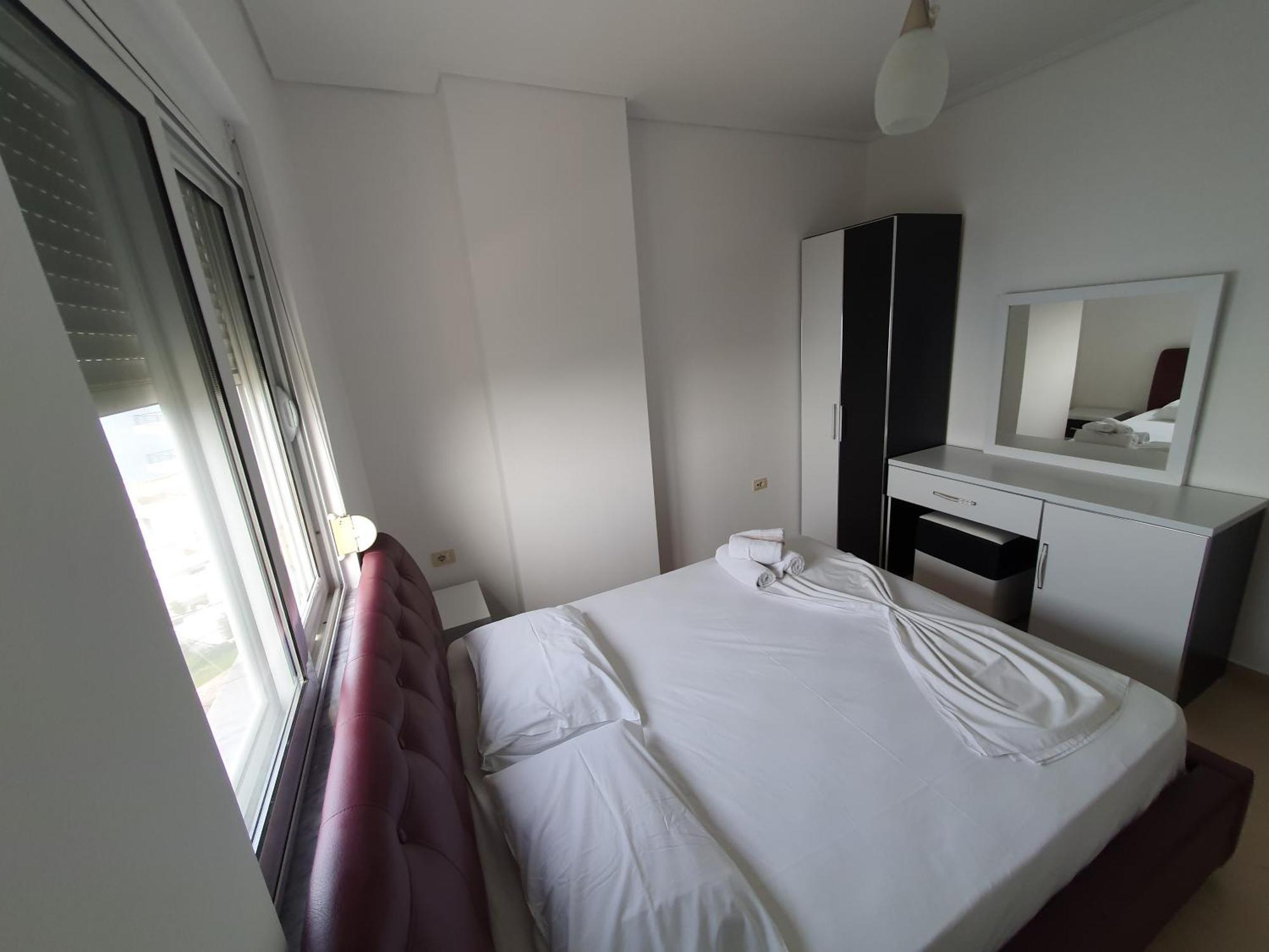 Klajdi Apartaments Sarande Exterior photo